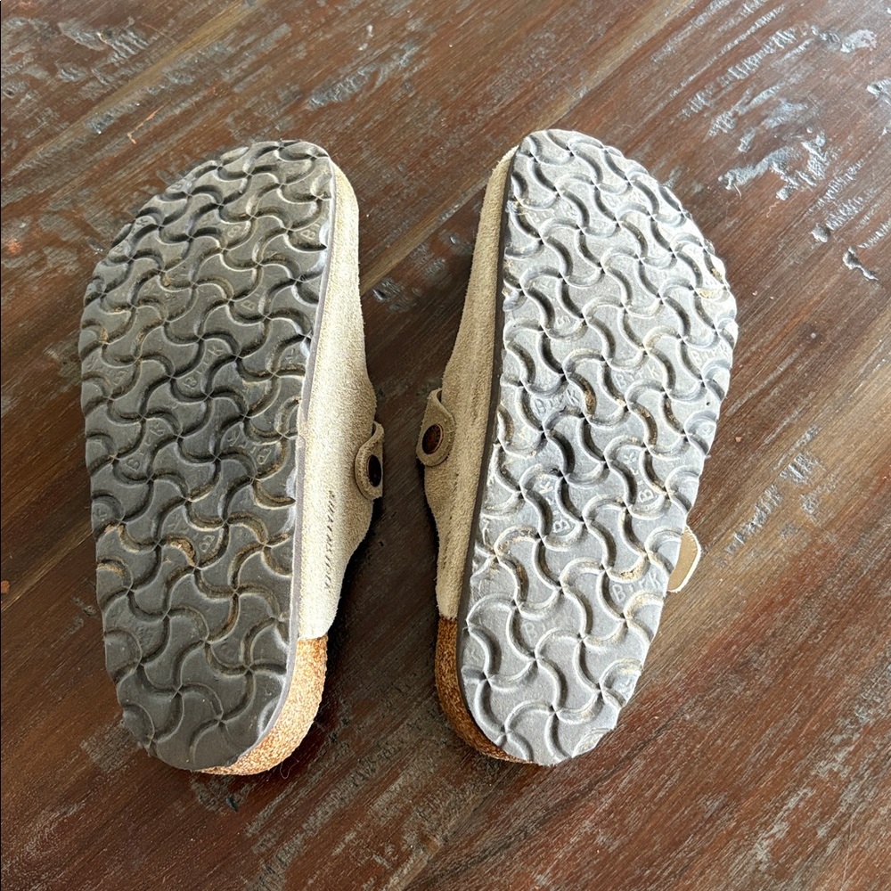 Real Birkenstock Clogs (38) - Picture 2 of 4